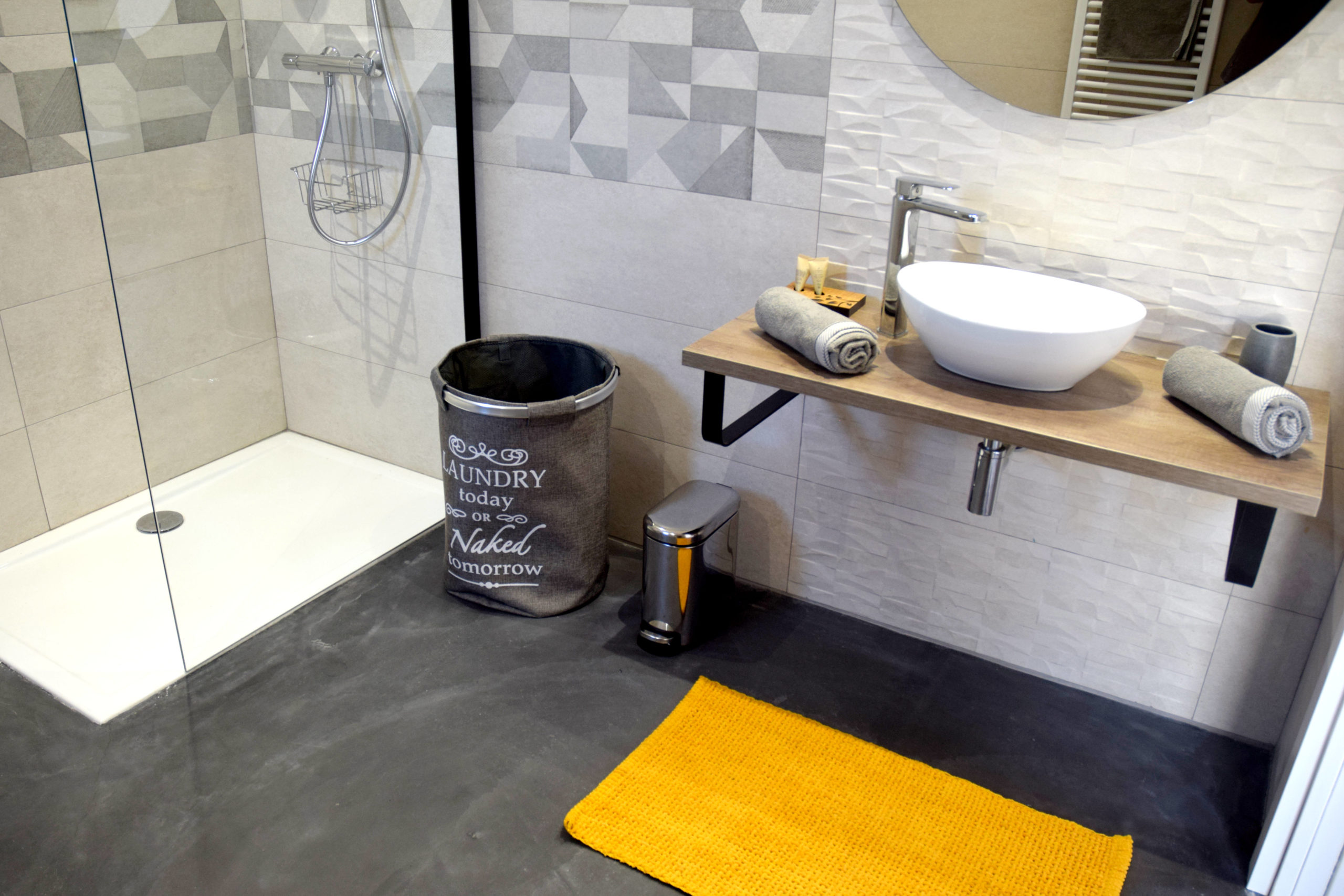 roses location chambre vacances palau saverdera douche-javea