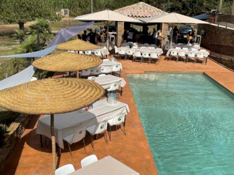 fete-reception-location-umberto-roses-piscine